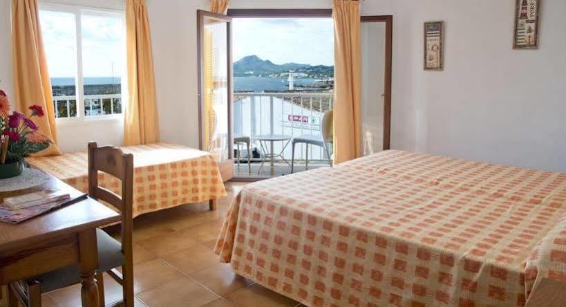 Hostal Cala Ratjada Cala Ratjada  Buitenkant foto