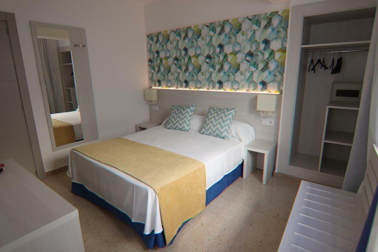 Hostal Cala Ratjada Cala Ratjada  Buitenkant foto